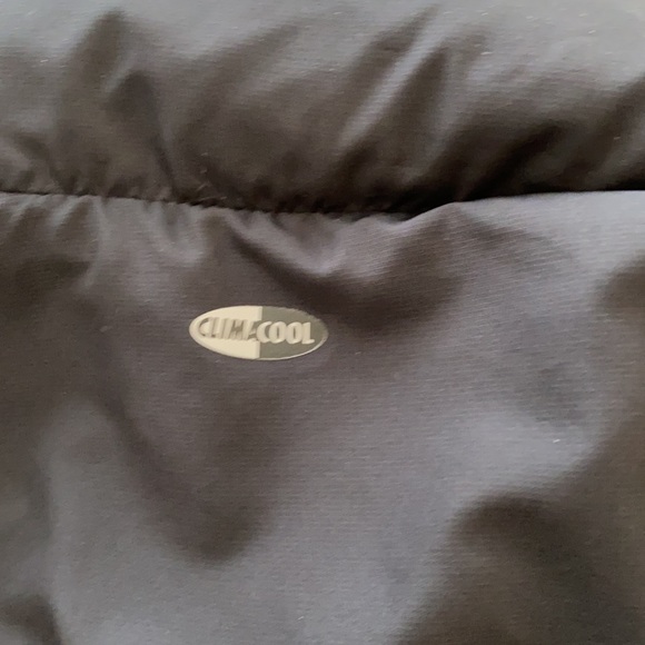 Adidas women’s windbreaker jacket - Picture 6 of 6